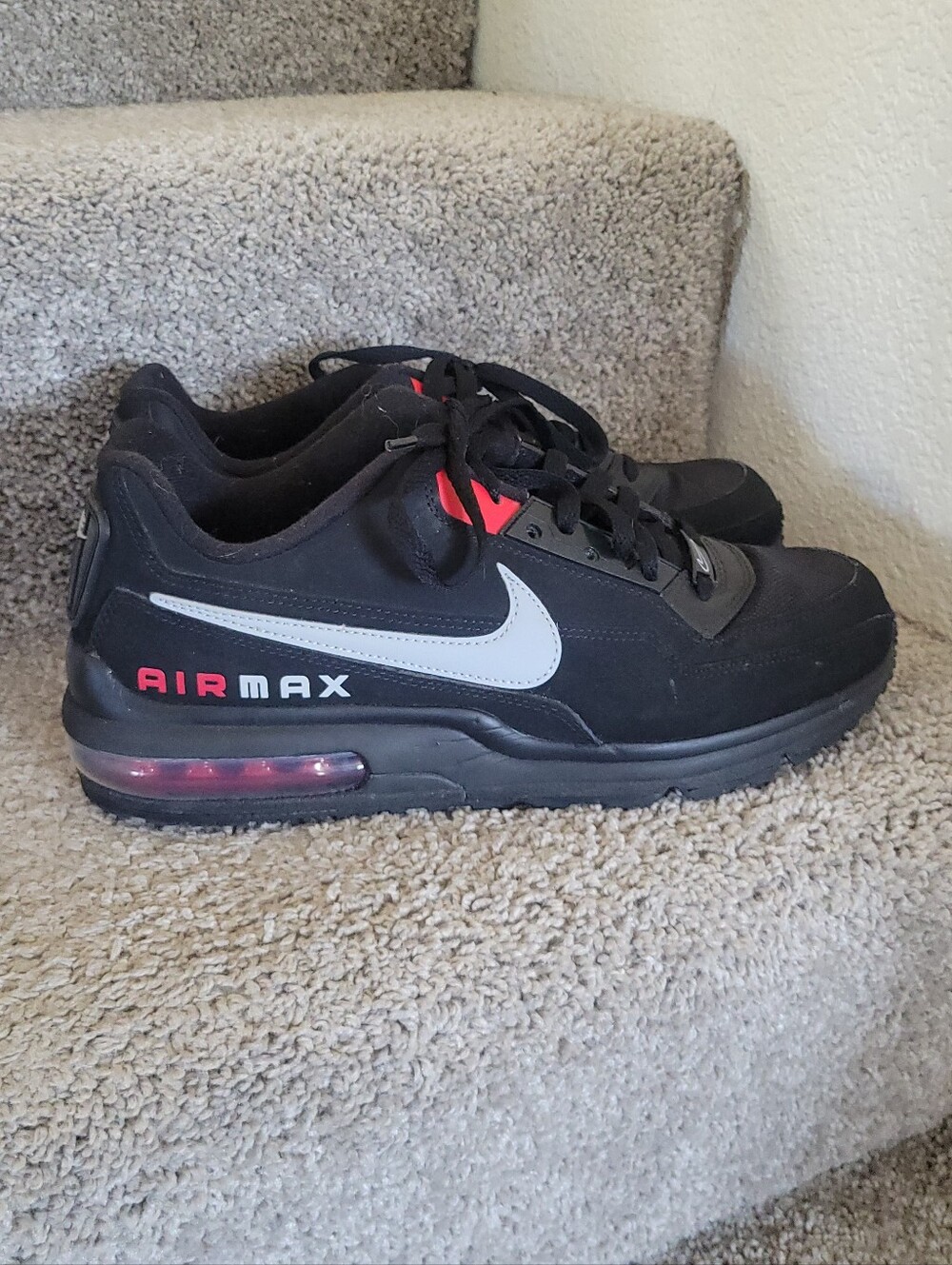 Nike Air Max Mens LTD 3 sneakers Size 9.5